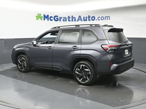 Used 2025 Subaru Forester Limited AWD/4WD image 27