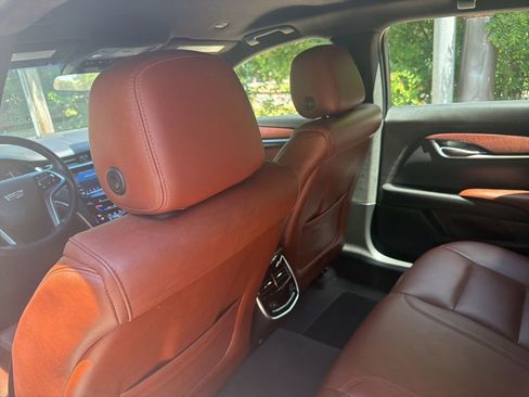 Used 2019 Cadillac XTS Luxury w/ Driver Awareness Package FWD image 19