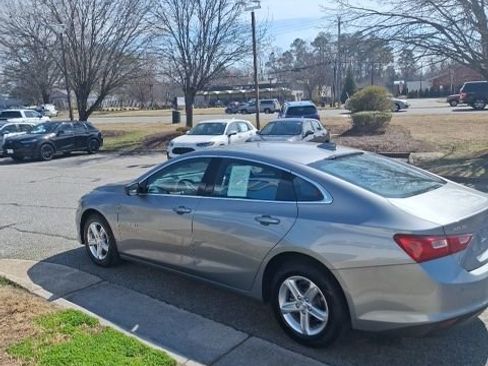 Used 2024 Chevrolet Malibu LT image 6