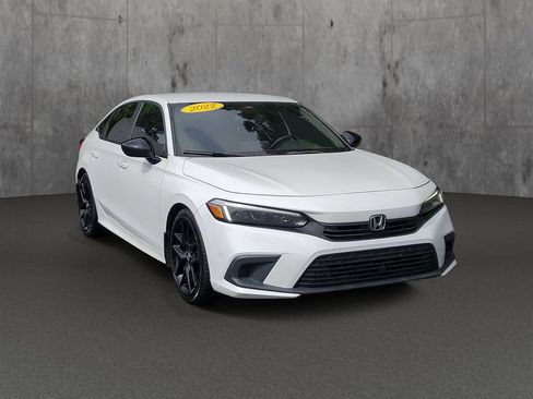 Used 2022 Honda Civic Sport image 1