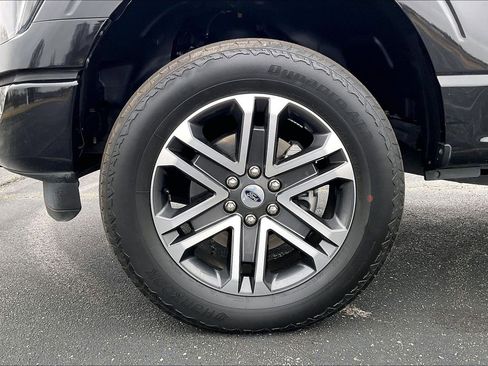 Used 2023 Ford F150 XL w/ STX Appearance Package image 9