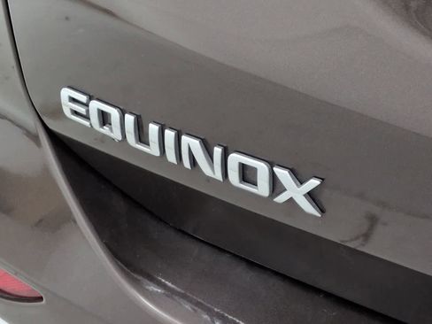 Used 2020 Chevrolet Equinox LT image 11