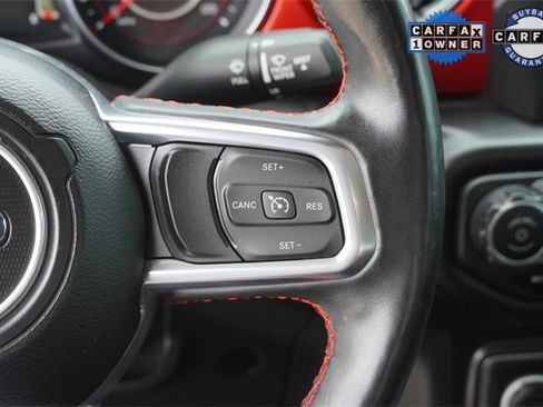 Certified 2022 Jeep Gladiator Rubicon w/ Cold Weather Group image 25