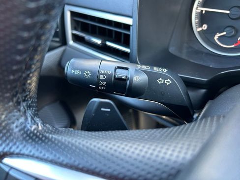 Used 2024 Mitsubishi Outlander SE image 23