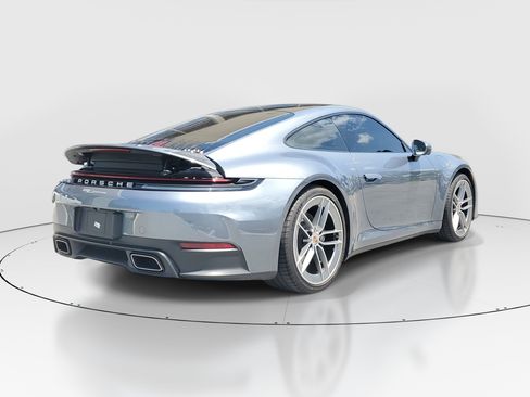 Used 2025 Porsche 911 Carrera T RWD image 6