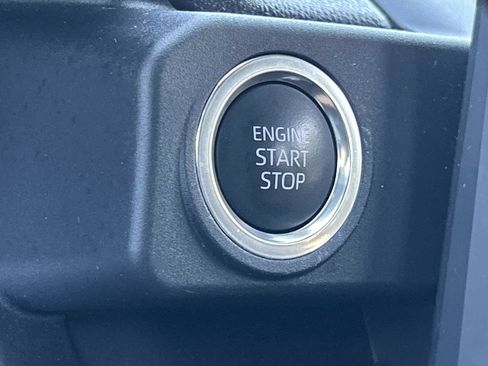 Used 2026 Toyota 4Runner SR5 AWD/4WD image 33