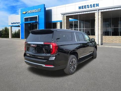 New 2026 GMC Yukon XL Elevation w/ Elevation Premium Package AWD/4WD image 8