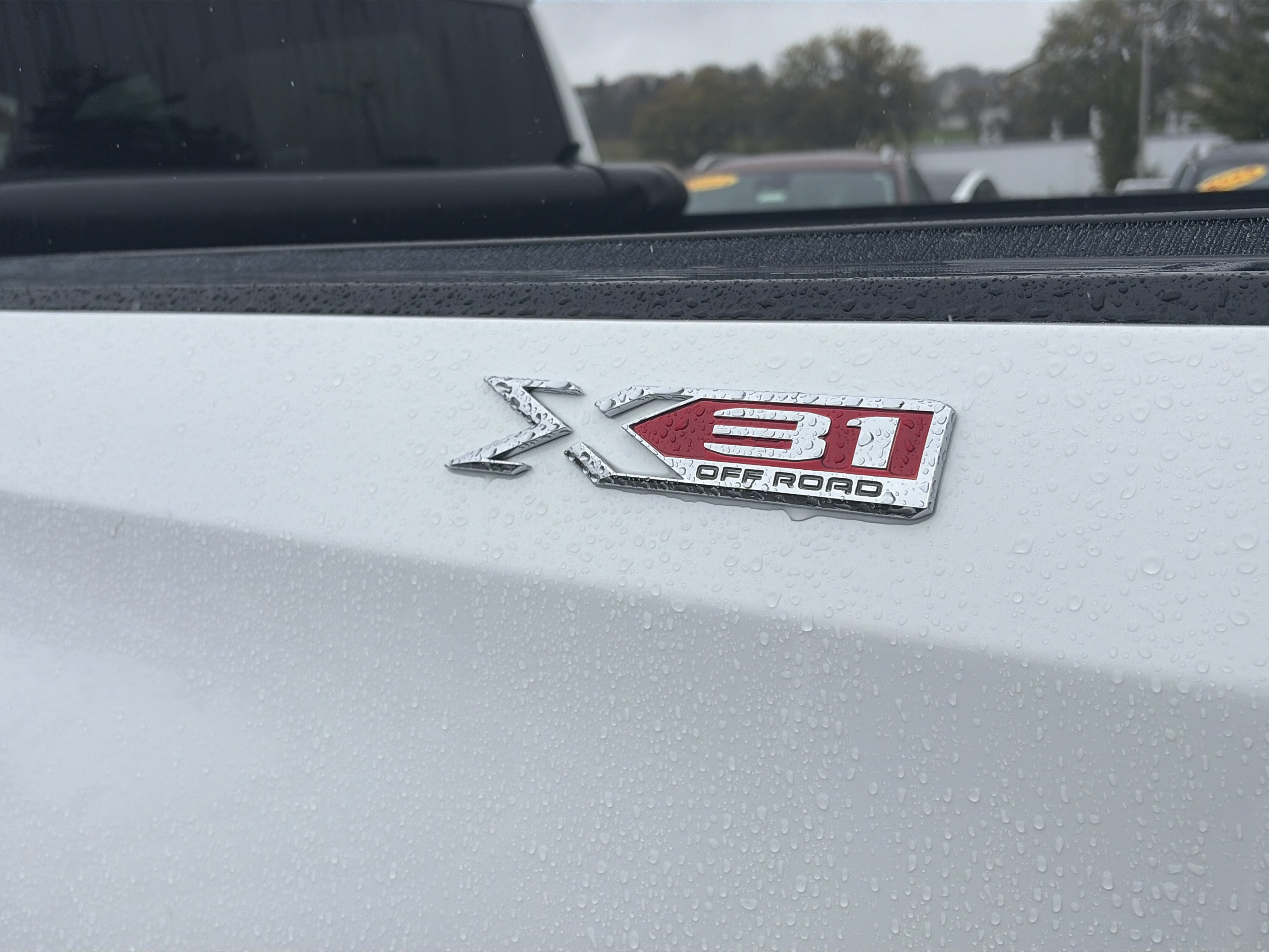Used 2020 GMC Sierra 1500 Elevation w/ Elevation Value Package AWD/4WD image 13
