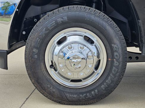 New 2026 RAM 3500 Tradesman AWD/4WD image 11