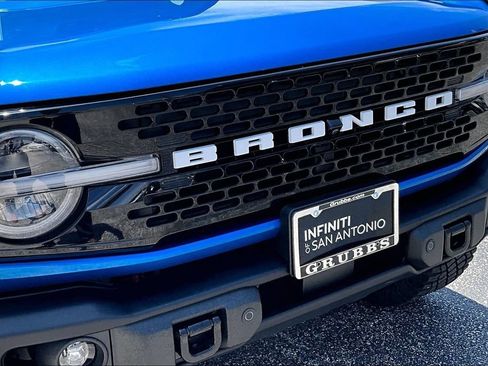 Used 2023 Ford Bronco Wildtrak AWD/4WD image 39