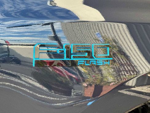 New 2025 Ford F150 Lightning Flash AWD/4WD image 30