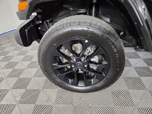 Certified 2025 Jeep Wrangler Sahara w/ Safety Group image 10