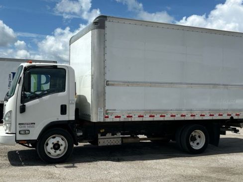 Used 2021 Isuzu NPR RWD image 8