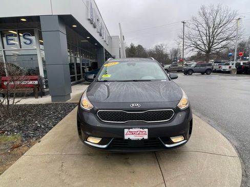 Used 2018 Kia Niro LX FWD image 3