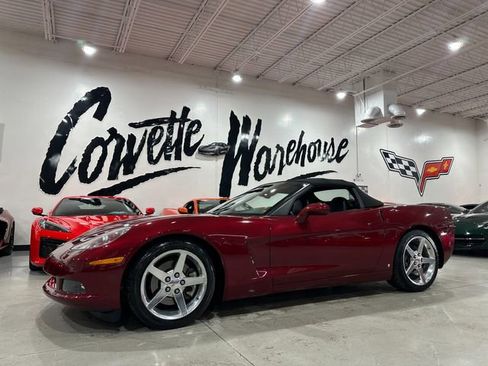 Used 2006 Chevrolet Corvette Convertible w/ Preferred Equipment Group RWD image 1