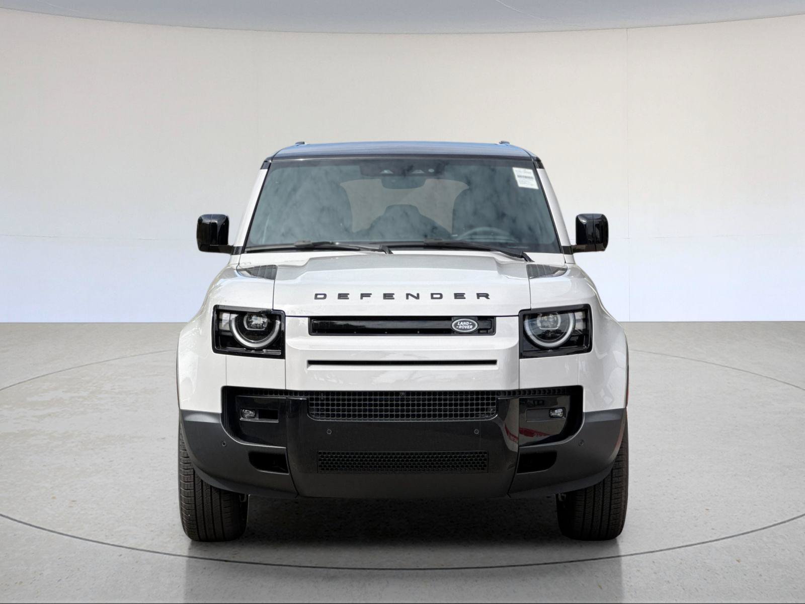 New 2026 Land Rover Defender 110 S AWD/4WD image 9