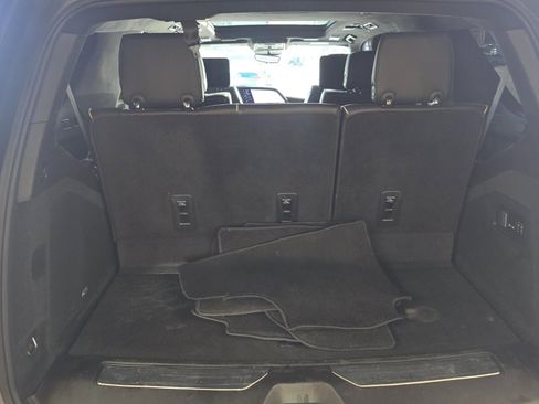 Used 2021 Cadillac Escalade Sport Platinum image 15