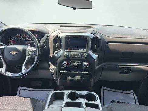 Used 2019 Chevrolet Silverado 1500 LT w/ All-Star Edition AWD/4WD image 17