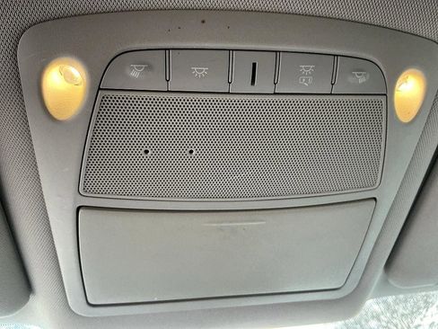 Used 2017 Nissan Rogue SV image 22