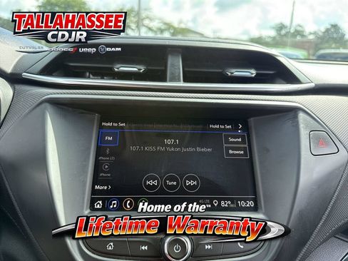 Used 2023 Chevrolet TrailBlazer LT FWD image 21