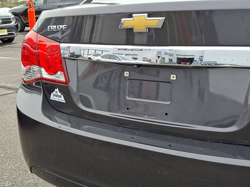 Used 2016 Chevrolet Cruze LTZ image 16