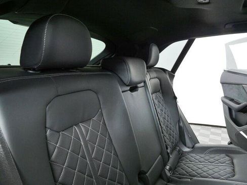 New 2026 Audi SQ8 Premium Plus AWD/4WD image 24