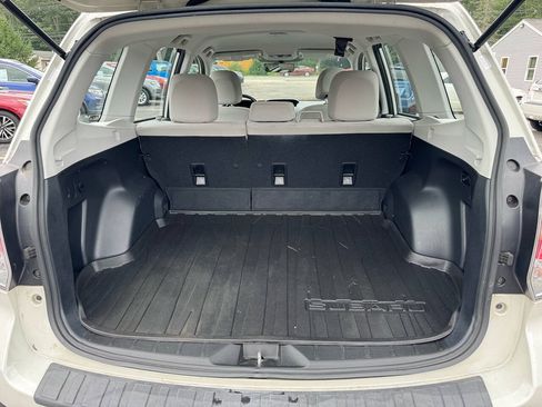 Used 2017 Subaru Forester 2.5i w/ Alloy Wheel Package AWD/4WD image 21