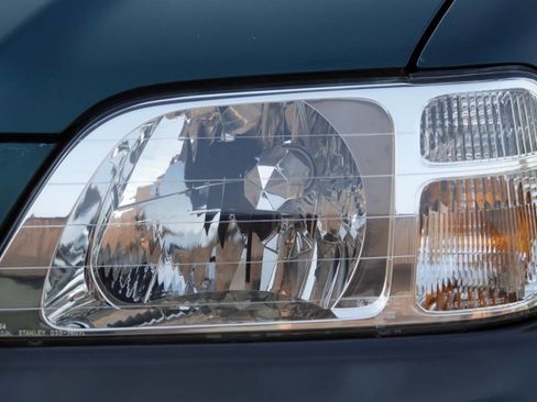 Used 2000 Honda CR-V LX image 32