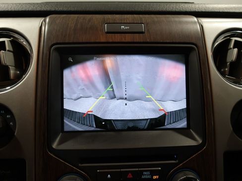 Used 2014 Ford F150 Lariat w/ Lariat Chrome Package image 25