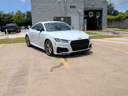 Used 2022 Audi TTS 2.0T Coupe AWD/4WD image 2