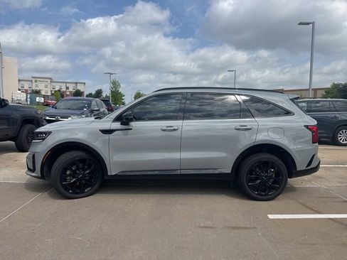 Used 2022 Kia Sorento SX AWD/4WD image 5