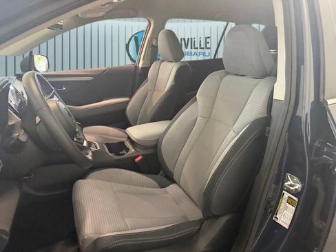 Used 2025 Subaru Outback Premium w/ Popular Package #1A AWD/4WD image 20