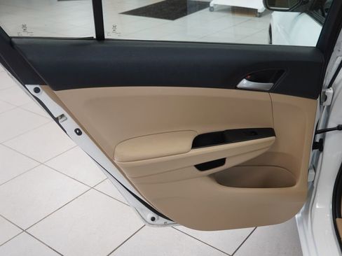 Used 2012 Honda Accord LX image 20