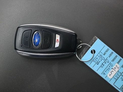 Used 2025 Subaru Outback Onyx Edition AWD/4WD image 16