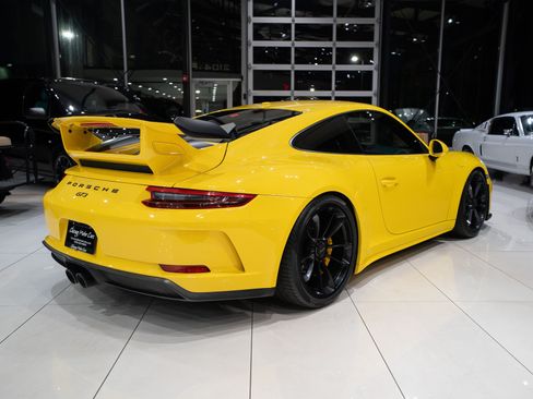 Used 2018 Porsche 911 GT3 RWD image 4