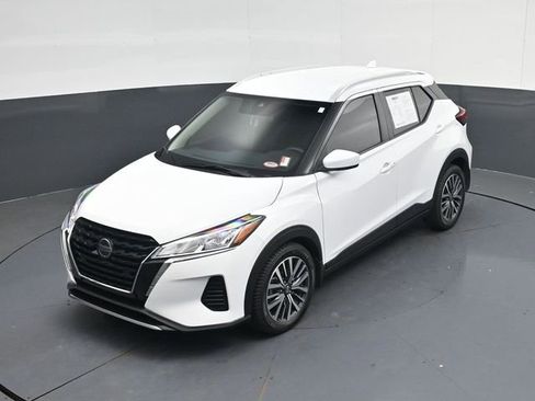 Used 2021 Nissan Kicks SV image 42