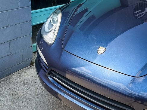 Used 2013 Porsche Cayenne Diesel AWD/4WD image 7