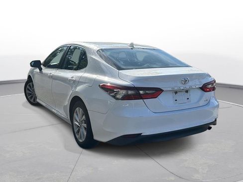 Used 2024 Toyota Camry LE FWD image 8