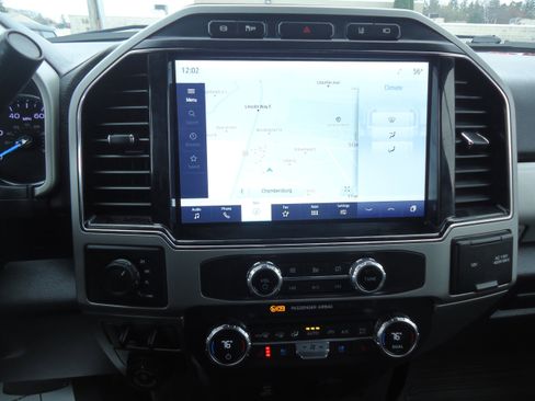 Used 2022 Ford F250 Lariat w/ Chrome Package image 19