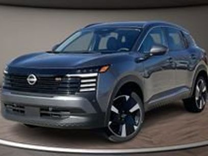 Certified 2025 Nissan Kicks SR w/ Interior Electronics Package