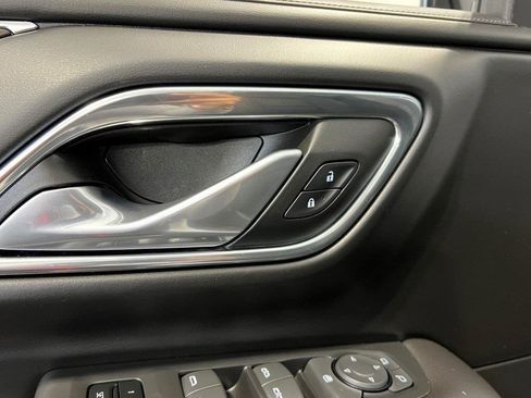 Used 2023 Chevrolet Tahoe Z71 image 26