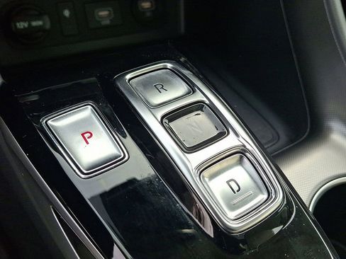 Used 2023 Hyundai Sonata SEL w/ Convenience Package image 16