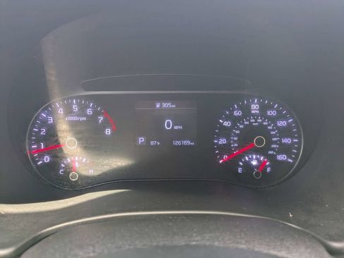 Used 2022 Kia Soul LX FWD image 29