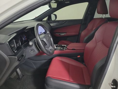 Used 2024 Lexus NX 250 FWD image 18