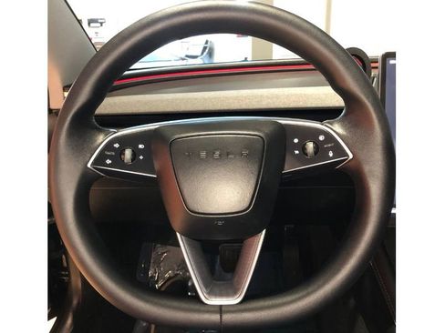 Used 2025 Tesla Model 3 Long Range image 23