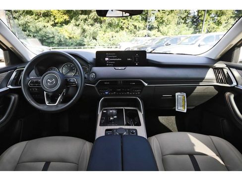Used 2026 MAZDA CX-90 3.3 Turbo w/ Preferred Package AWD/4WD image 7