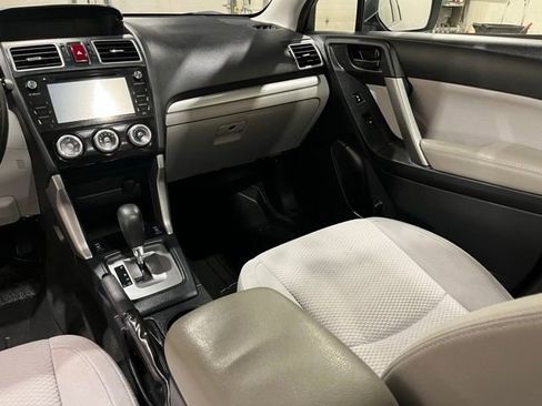 Used 2016 Subaru Forester 2.5i Premium w/ All-Weather Package AWD/4WD image 25