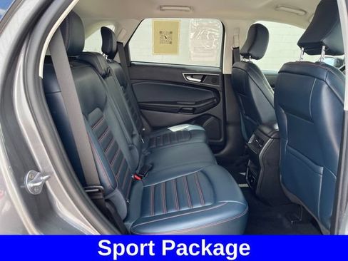 Used 2024 Ford Edge SEL w/ Sport Appearance Package AWD/4WD image 31
