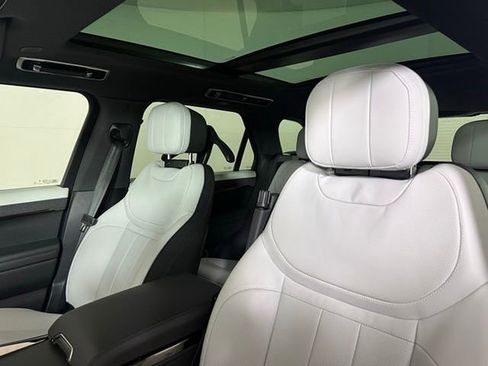 Used 2025 Land Rover Range Rover Sport Dynamic SE image 32