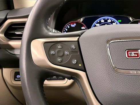 Used 2022 GMC Acadia Denali w/ Trailering Package image 22